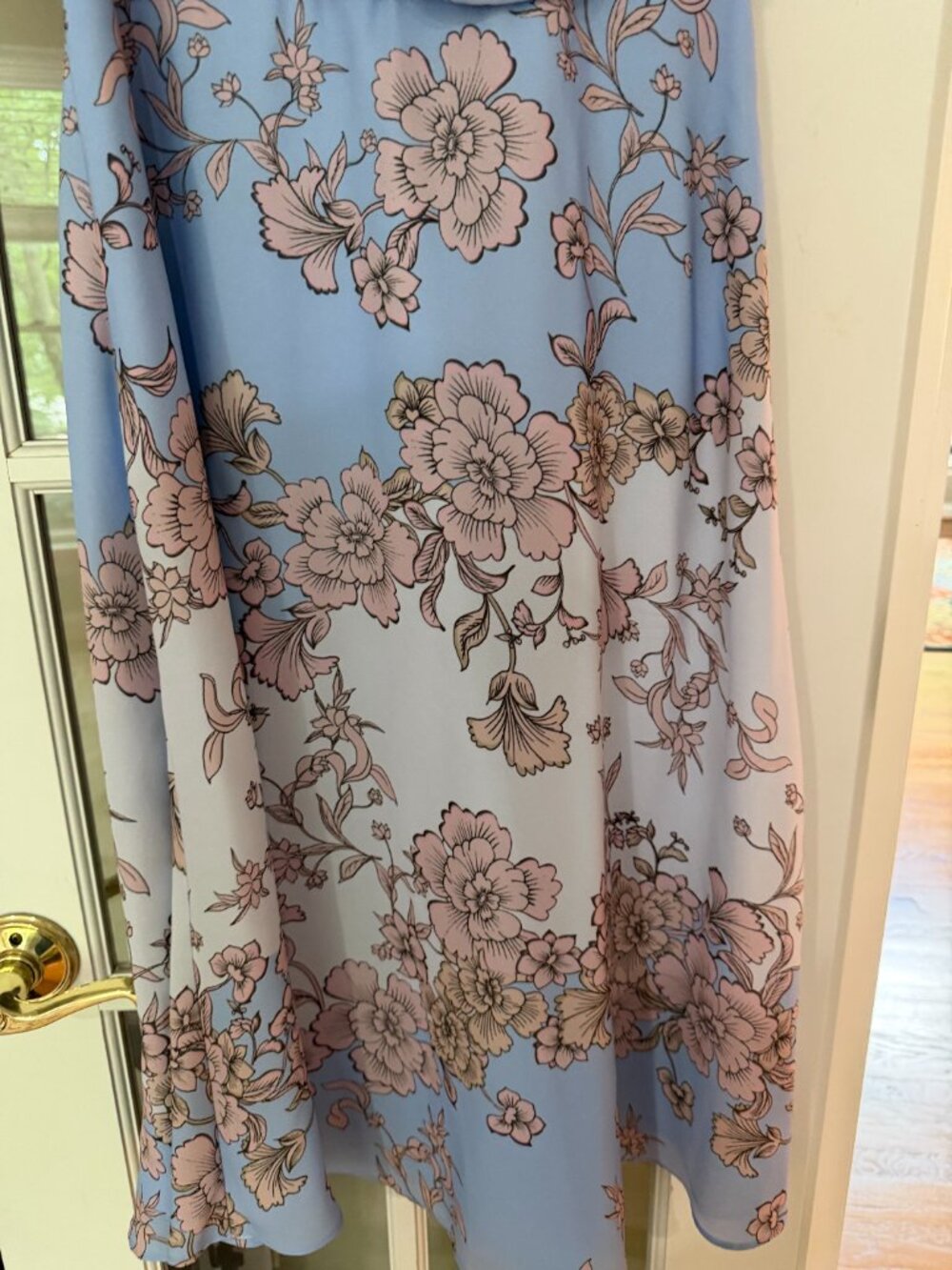 Vince Camuto pale blue & pink floral drape neck midi dress size 6 - Picture 7 of 10